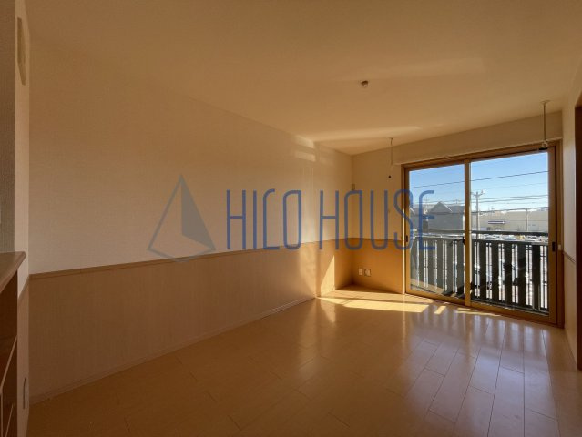 グランディール坂戸泉の居間・リビング