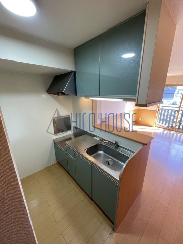 グランディール坂戸泉のキッチン