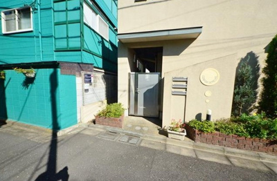 【エントランス】 | コンフォールドミール