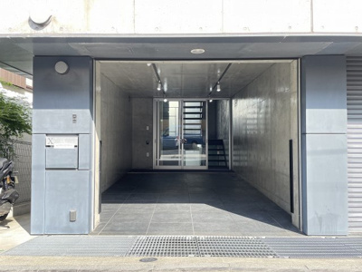 【エントランス】 | Grage House 10.9K tokyo