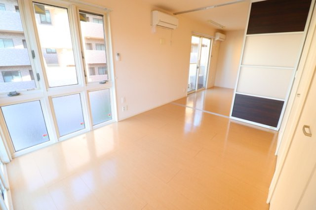 モンサンオールの居間・リビング|LDK