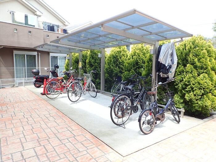 モンサンオールのその他共用部分|駐輪場・バイク置き場