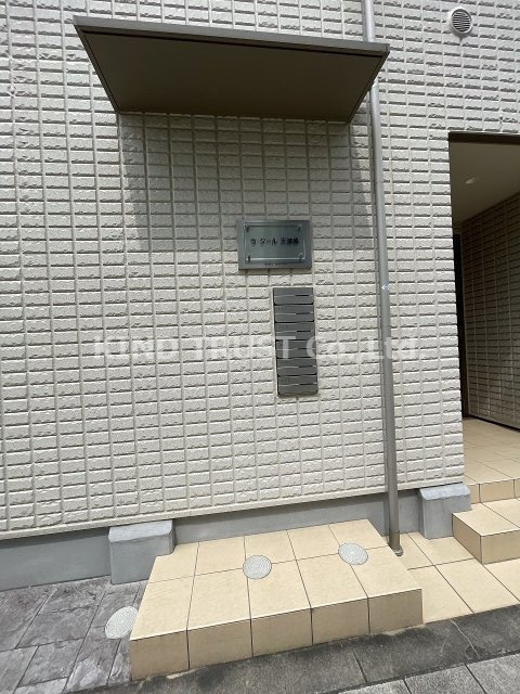 ラ・クール天神橋の外観パース|こちら、外観パースです