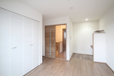 【寝室】 | ドゥースール・ボワ | 寝室にいかがでしょうか