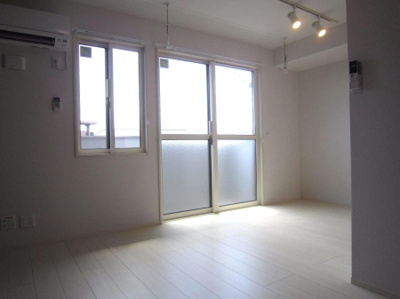  | フローラⅡ三園