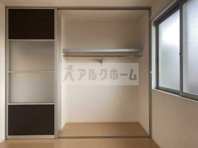 フローレンス宮町の収納