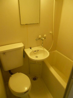 apartment 本町５丁目