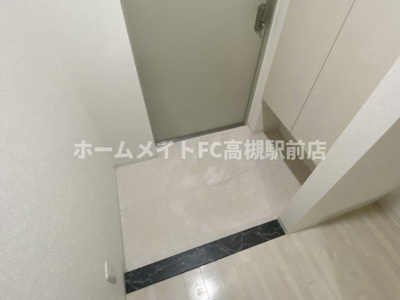 【玄関】 | adagio(アダージオ) | 202号室の写真です。