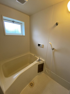 【浴室】 | セゾンピュア八島　Ａ