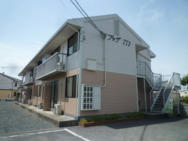 プラザ７７３の外観