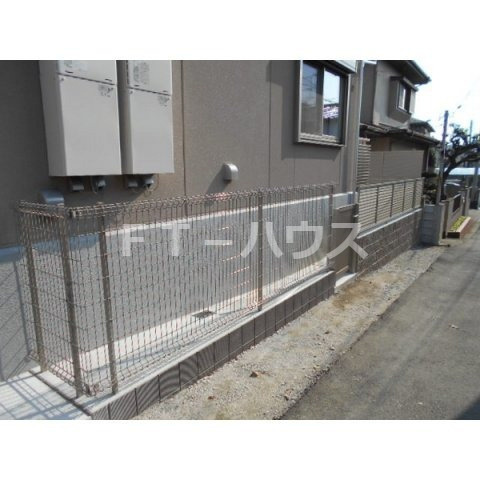 フロントフィールド津田沼の庭