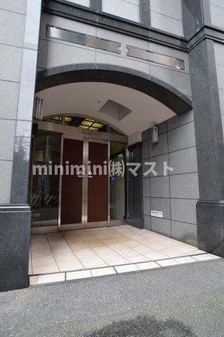 エステムプラザ梅田・中崎町Ⅱのエントランス