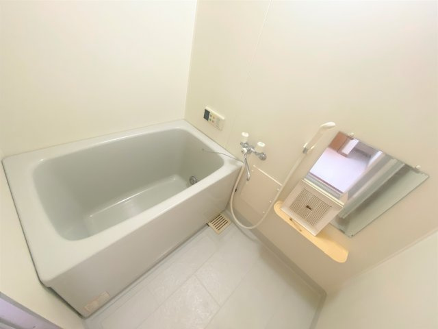 クリオM-Aの浴室