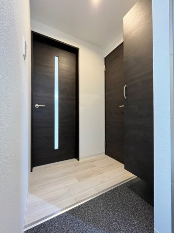 ジーメゾン垂水イースト2の玄関