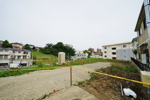 2駅2路線利用可能、住環境に配慮された、お住まいです。の外観|眺望・日当たり良好な立地。