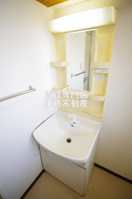 レジデンス黒龍の洗面所