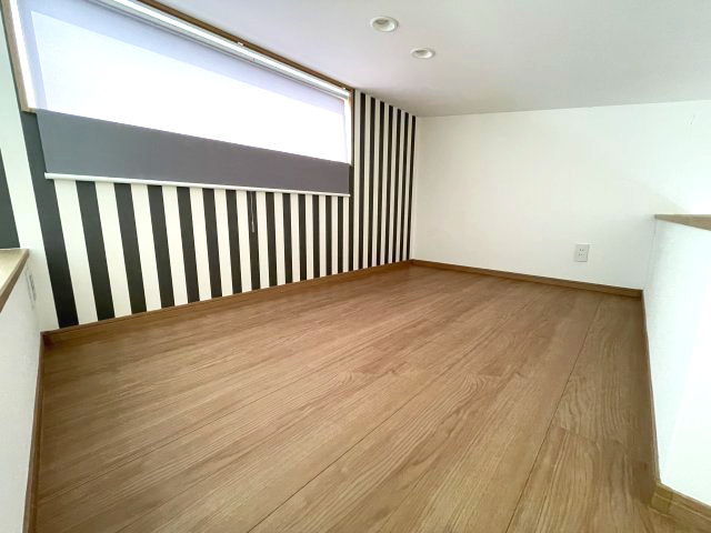 佐伯区八幡が丘1丁目　№28641の洋室|2階　16帖内上ロフト