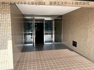 【エントランス】