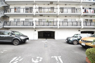 【駐車場】 | 駐車場