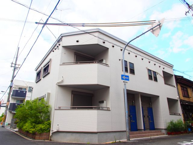 ワイズグリーン大正IIの外観