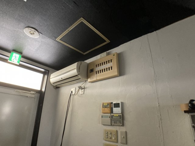 半田市青山貸店舗の設備