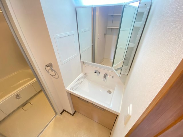 to U 狭山の洗面所|同物件別部屋イメージ写真