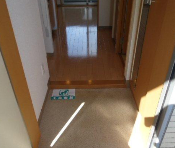 エクセリア府中寿町の玄関