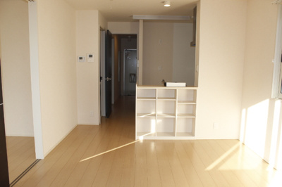 【内装】 | サンヴィスタ | LDK10.9帖