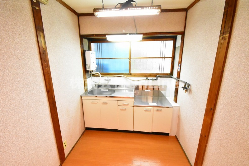 若江本町貸家のキッチン
