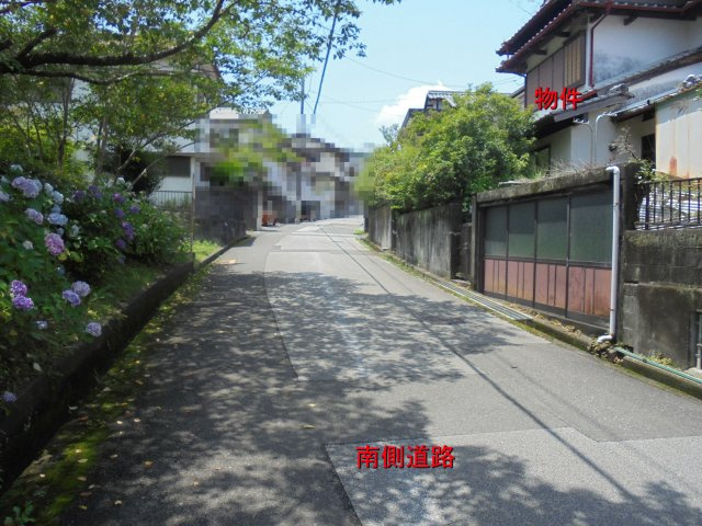 【前面道路含む現地写真】 | 高知市春野町平和