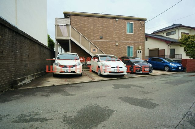 ヴィブレカプチーノ【キャッシュバック対象物件】の駐車場|駐車場完備です