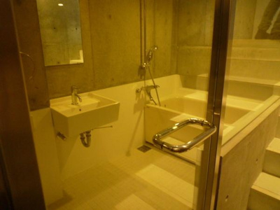  | ベルニーニ南森町