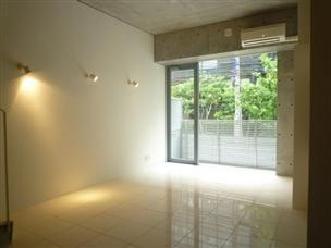  | ベルニーニ南森町