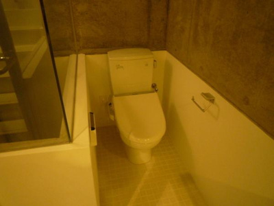  | ベルニーニ南森町