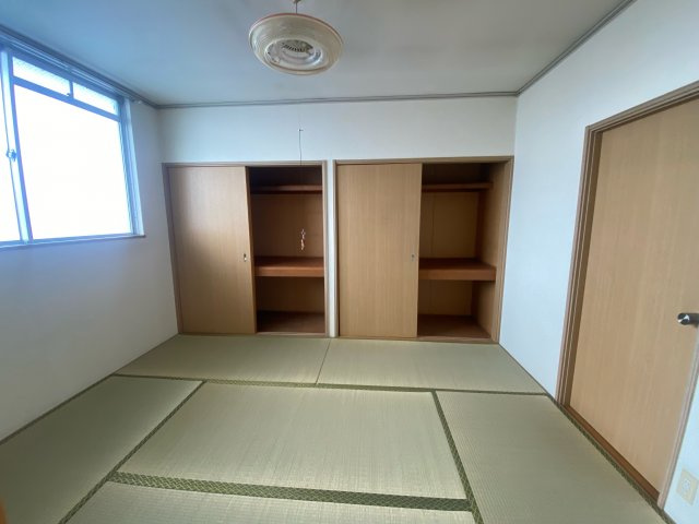 錦プラザ