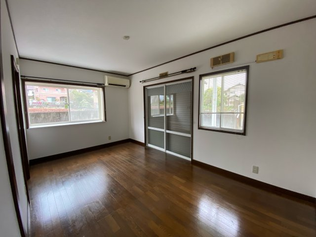 富士市中里戸建の内装