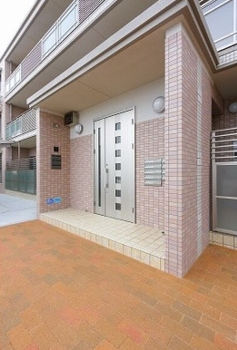 【エントランス】 | ブランシュ ネージュ