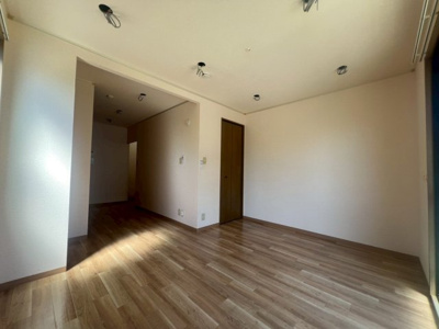 【寝室】 | コモドエール