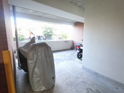 【その他共用部分】 | 上大岡三和プラザ４ | バイク置場です。