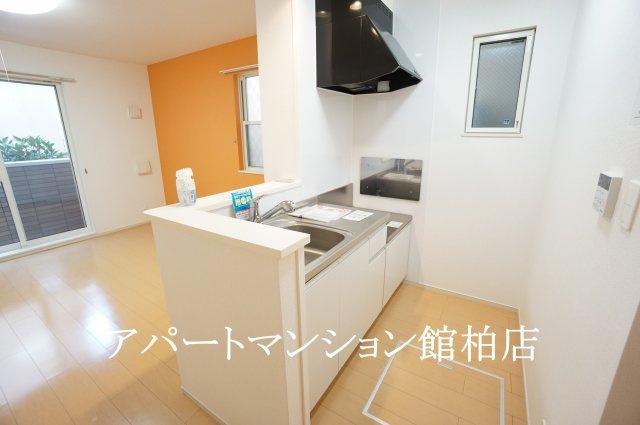 ロックガーデン森Cのキッチン