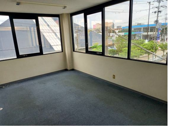 藤井寺市大井１丁目の倉庫のその他