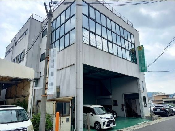 藤井寺市大井１丁目の倉庫の外観