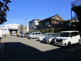 【駐車場】