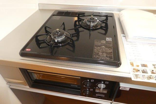 SUN16浜町のキッチン|２口ガスコンロ