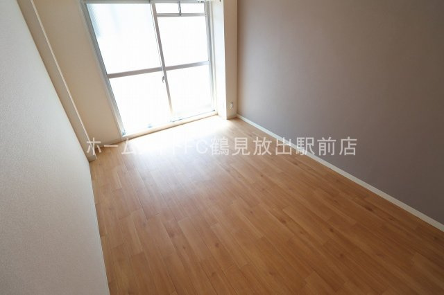 第3グリーンハイツの洋室