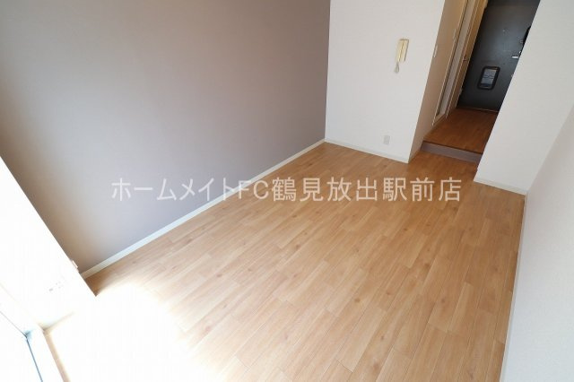 第3グリーンハイツの居間・リビング