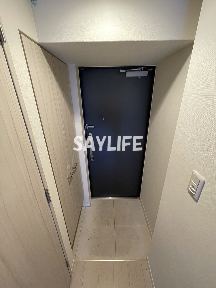 S-RESIDENCE緑橋駅前の玄関