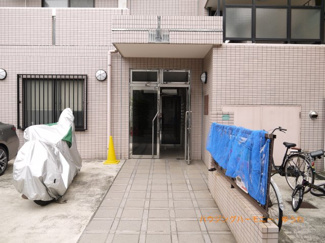 【エントランス】