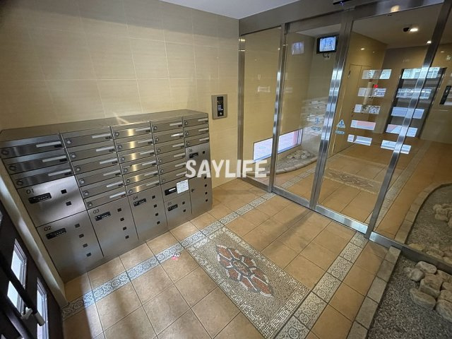 Amabile深江橋のエントランス