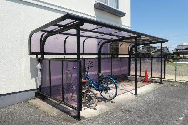 サンベルテ亀山Ａのその他共用部分|駐輪場